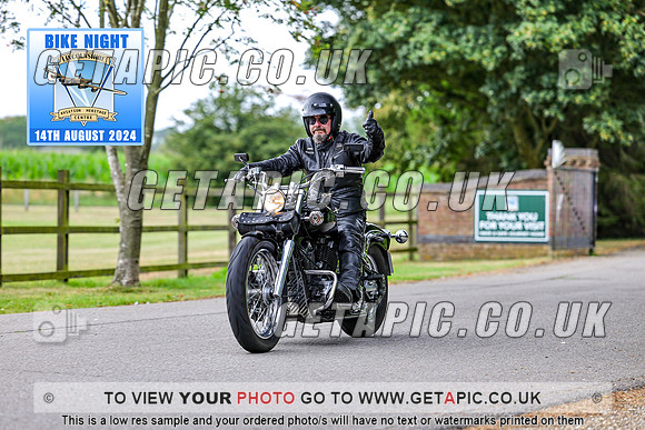 PR2408-04984_LOGO_ON_PHOTO