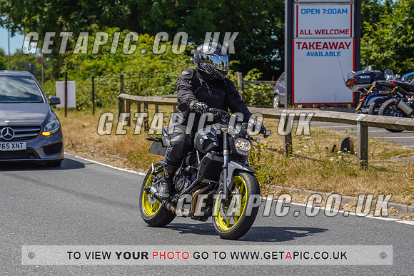 RS2207_9916