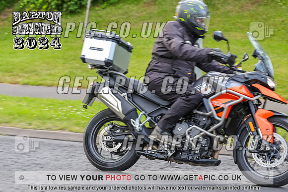 PR2407-8258_LOGO_ON_PHOTO