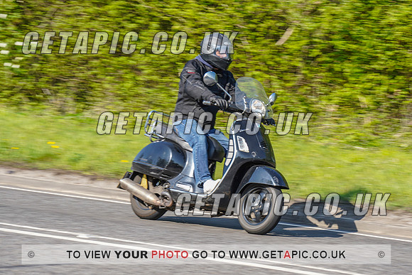 RS2204_11075