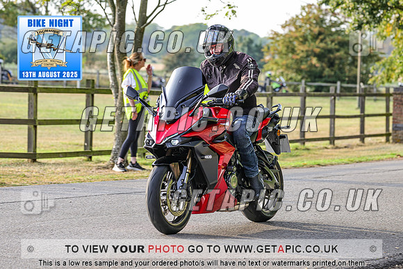 PR2508-14071_LOGO_ON_PHOTO