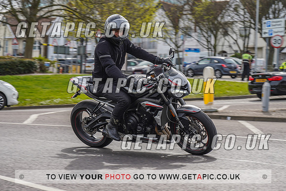RS2204_10634