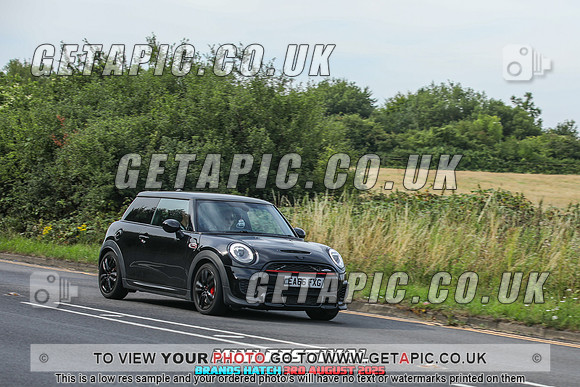 PP2508-807_LOGO_ON_PHOTO