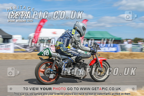 GP2508-3654_LOGO_ON_PHOTO