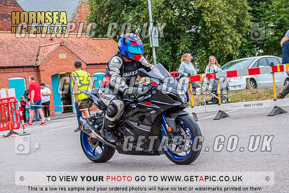 TW2508-1078_LOGO_ON_PHOTO