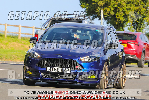 GP2406-14241-C_LOGO_ON_PHOTO