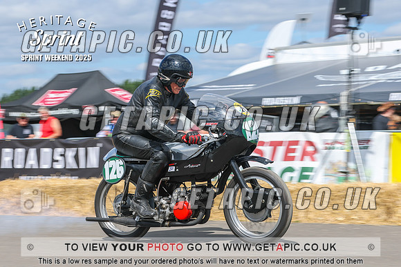 GP2508-3649_LOGO_ON_PHOTO