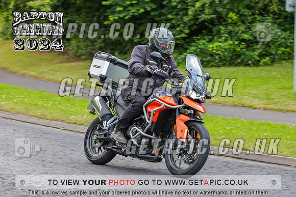 PR2407-8255_LOGO_ON_PHOTO