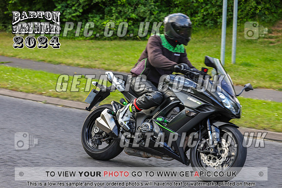 PR2407-7044_LOGO_ON_PHOTO