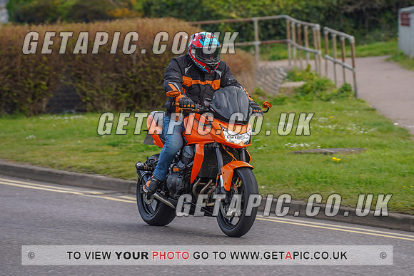 RS2204_2976
