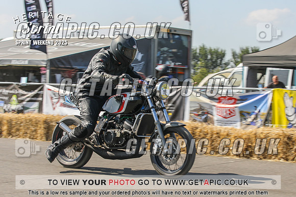 PP2508-4280_LOGO_ON_PHOTO
