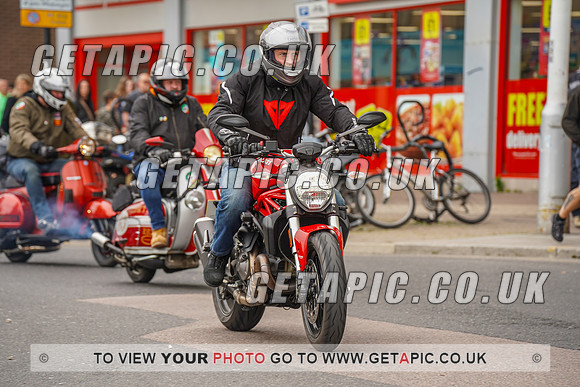 RS2205_3918