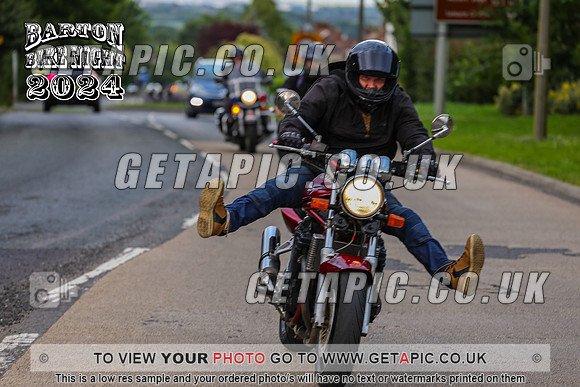 PR2407-8241_LOGO_ON_PHOTO