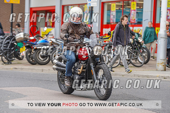 RS2205_2124
