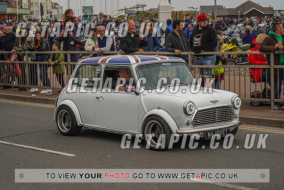 RS2205_13195