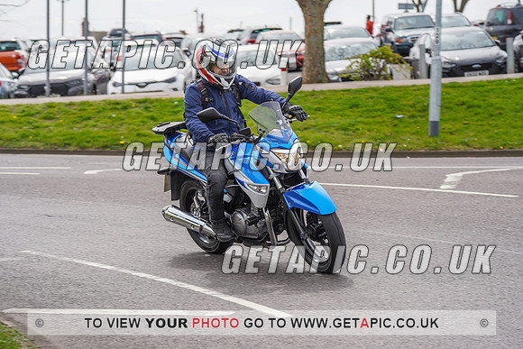 RS2204_8601