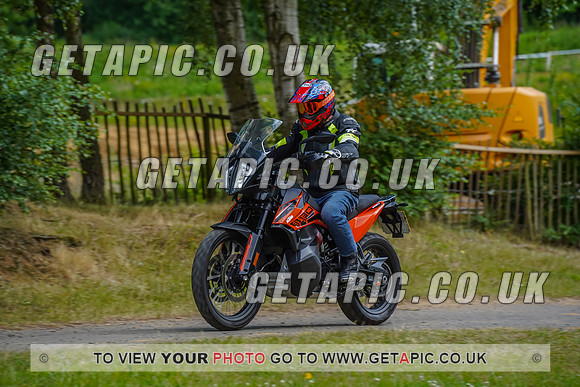 RS2207_1515