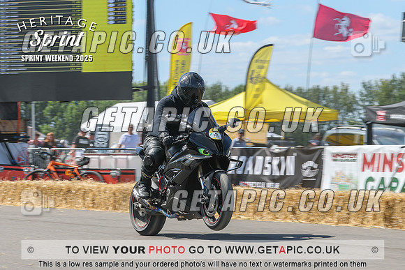 GP2508-5660_LOGO_ON_PHOTO