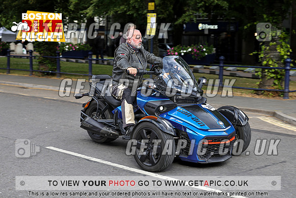 PR2407-10034_LOGO_ON_PHOTO