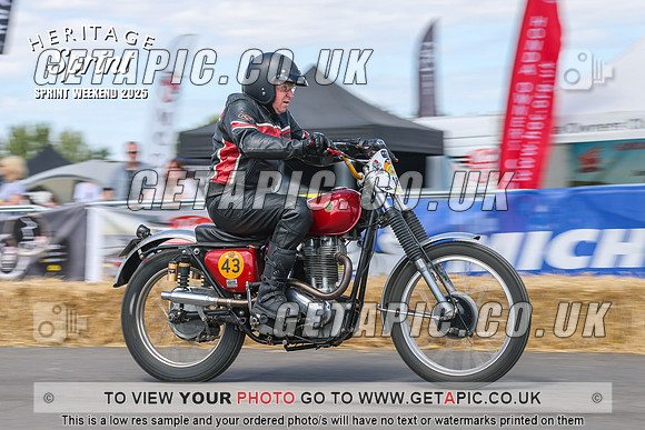 GP2508-4390-C_LOGO_ON_PHOTO