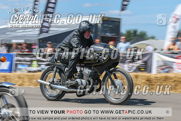 GP2508-5037_LOGO_ON_PHOTO