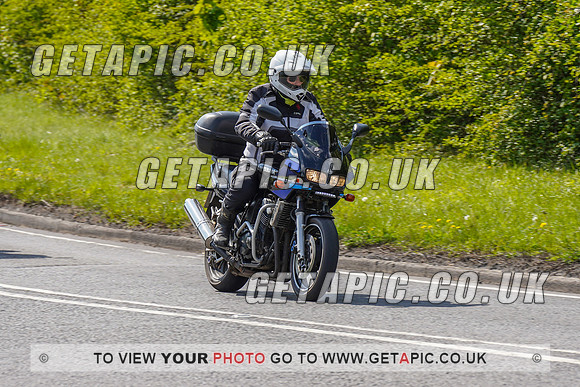 RS2204_12560