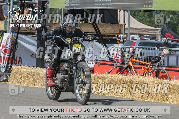 PP2508-3844_LOGO_ON_PHOTO