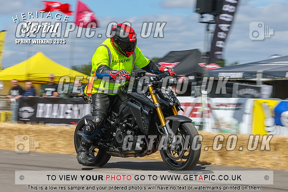 GP2508-3734-C_LOGO_ON_PHOTO