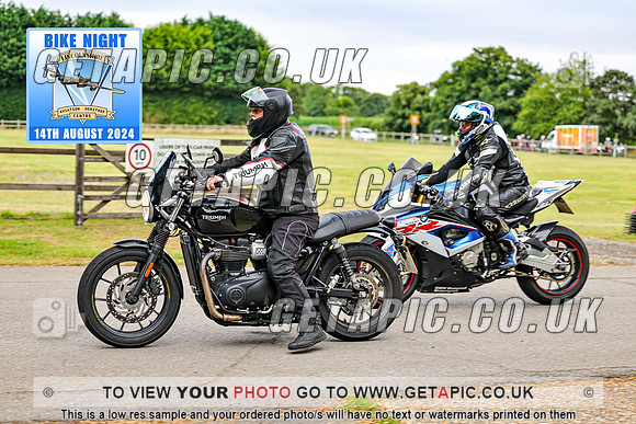 PR2408-11785_LOGO_ON_PHOTO