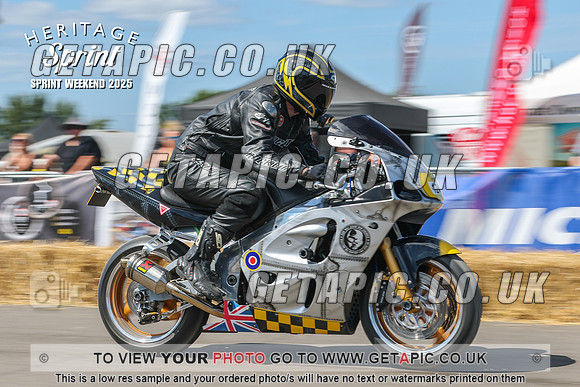 GP2508-5358-C_LOGO_ON_PHOTO
