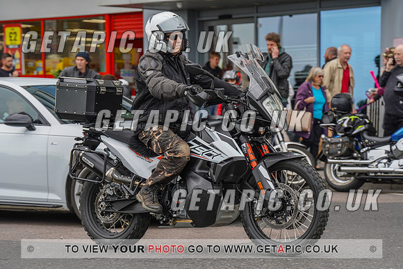 RS2205_8278