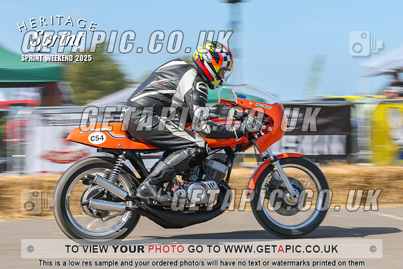 GP2508-6431_LOGO_ON_PHOTO