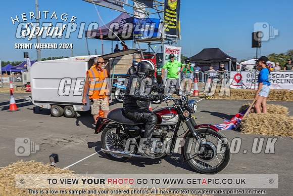 PR2408-01926-C_LOGO_ON_PHOTO