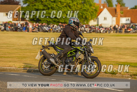 RS2207_9105