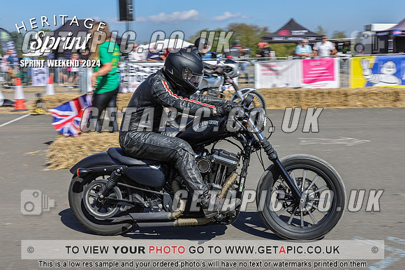 PR2408-02896-C_LOGO_ON_PHOTO