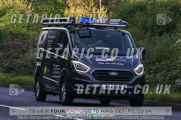 KS2409-3886-C_LOGO_ON_PHOTO