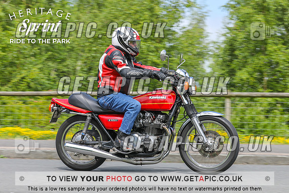 GP2406-1416-C_LOGO_ON_PHOTO