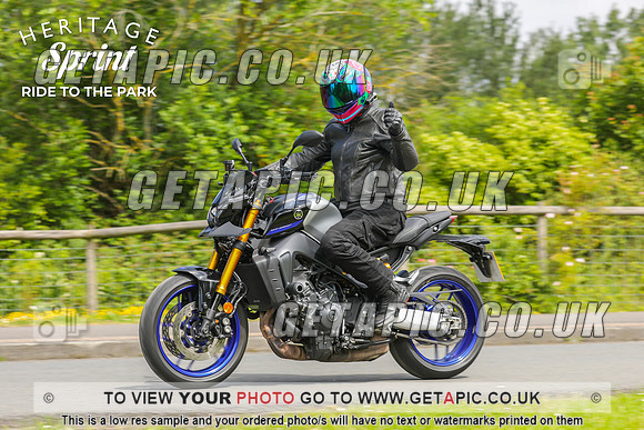 GP2406-1383-C_LOGO_ON_PHOTO