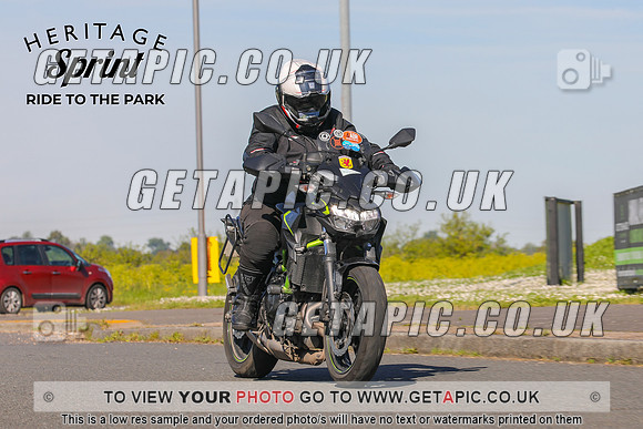 GP2405-0026-C_LOGO_ON_PHOTO
