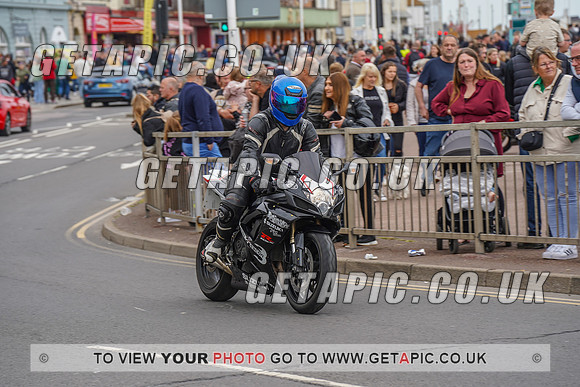 RS2205_13426