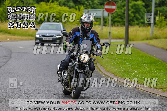 PR2407-104_LOGO_ON_PHOTO