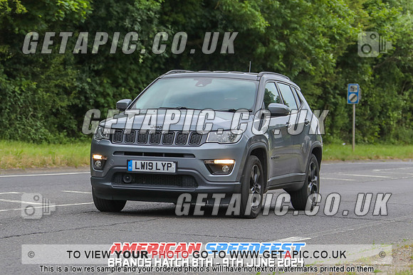 GP2406-8348_LOGO_ON_PHOTO