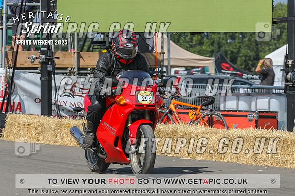 PP2508-3079_LOGO_ON_PHOTO