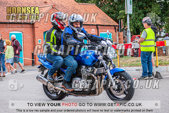 TW2508-4597_LOGO_ON_PHOTO