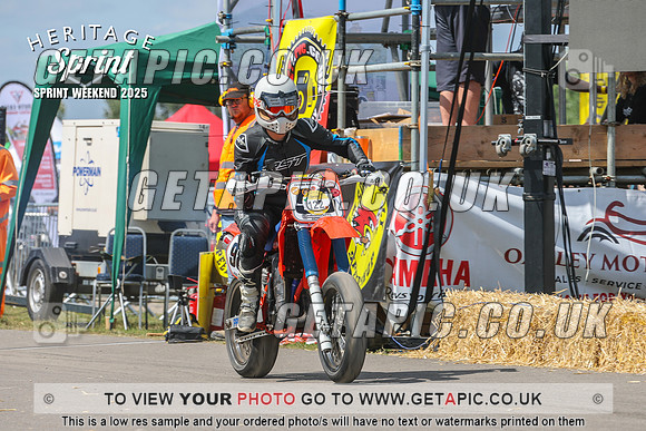 GP2508-4112_LOGO_ON_PHOTO