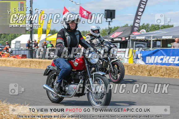GP2508-4605-C_LOGO_ON_PHOTO