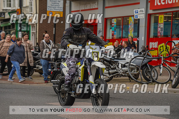 RS2205_2618