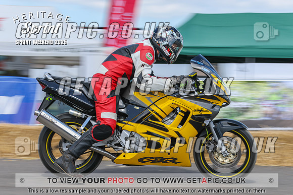 GP2508-4268_LOGO_ON_PHOTO