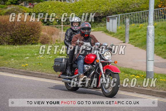 RS2204_6841