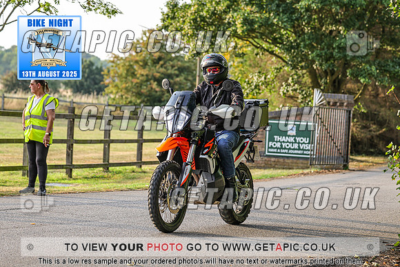 PR2508-14990_LOGO_ON_PHOTO
